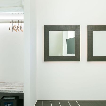 Domus Cavour Rooms&Suites ティラーノ 部屋 写真
