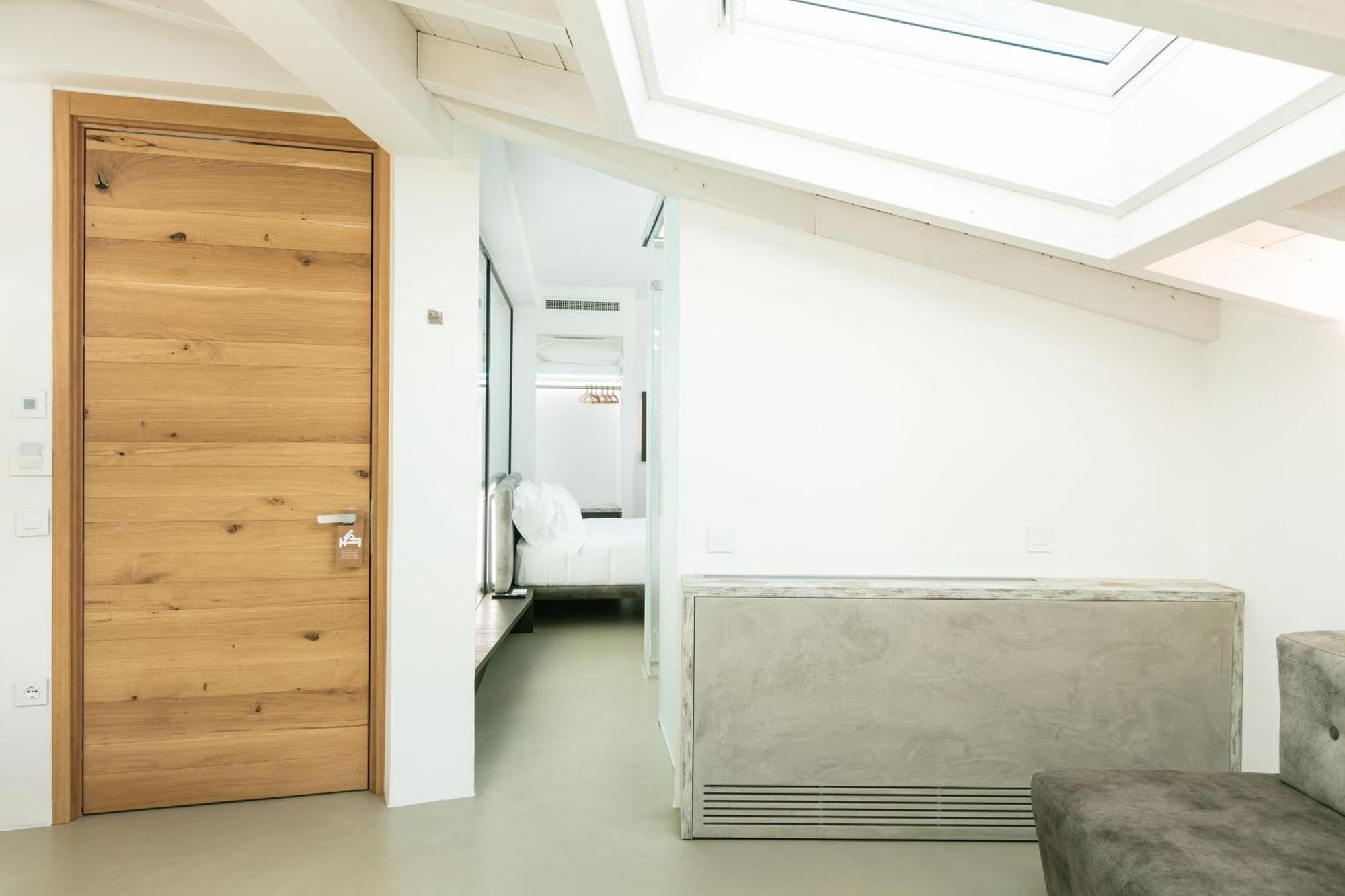 Domus Cavour Rooms&Suites ティラーノ 部屋 写真